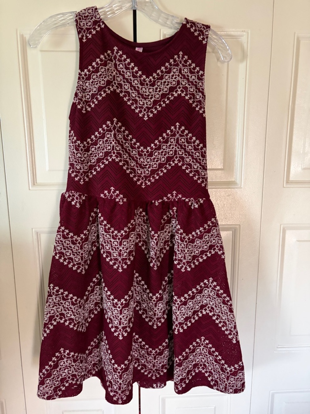 Xhilaration embroidered woven fit&flare woven patterned versatile detailed Sz M